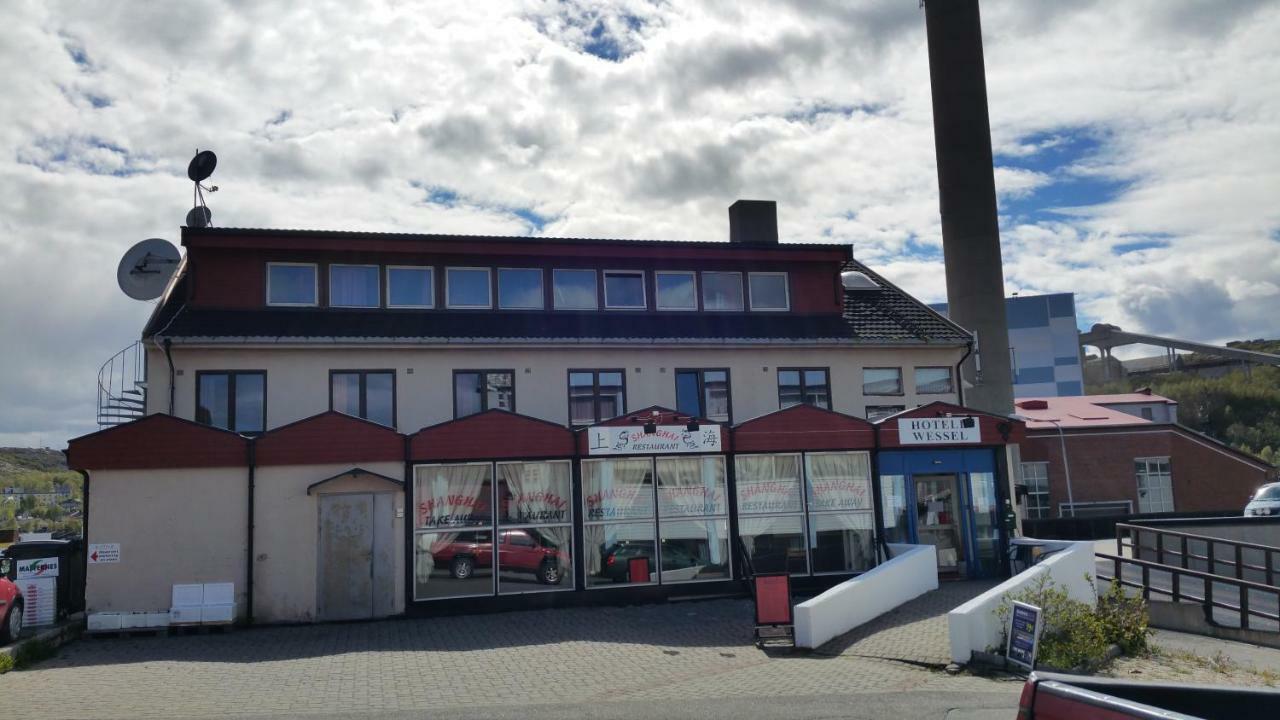 Kirkenes Hotell Luaran gambar